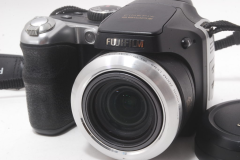 Fuji-Fine-Pix-S8100fd