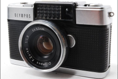 OLYMPUS-PEN-D