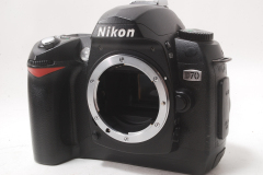Nikon-D70