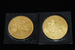 昭和天皇御在位60年記念10万円金貨