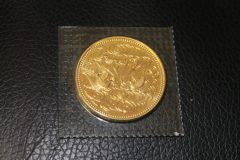 昭和天皇御在位60年記念10万円金貨
