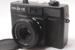 HOLGA-135