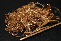 金製品多数