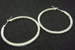 ダイヤモンドフープピアス