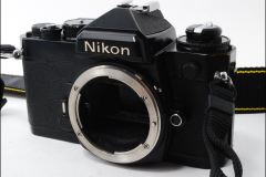 Nikon-FE