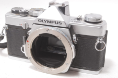 OLYMPUS-OM-1